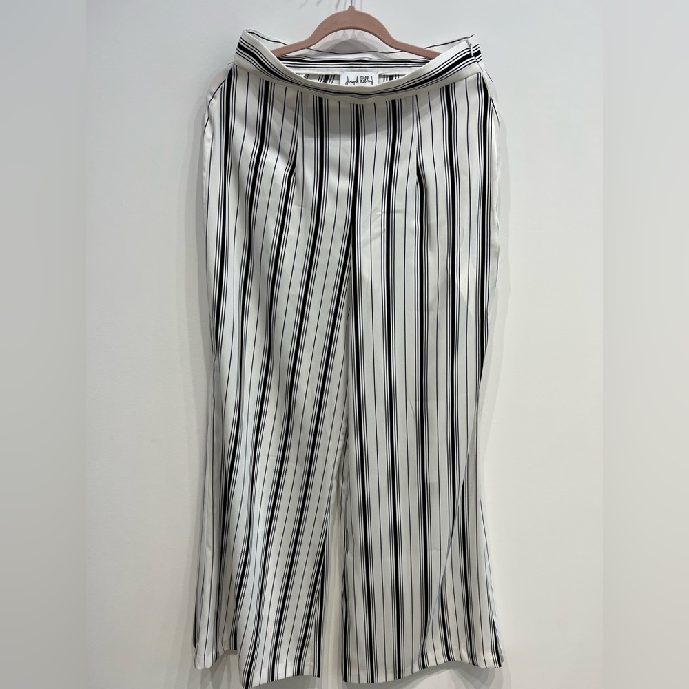 JOSEPH RIBKOFF Striped Dress Pants